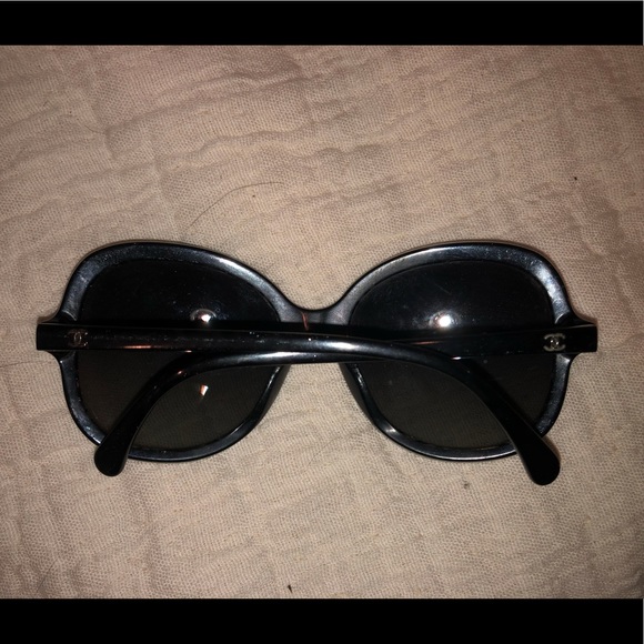 Chanel Sunglasses - Picture 2 of 8